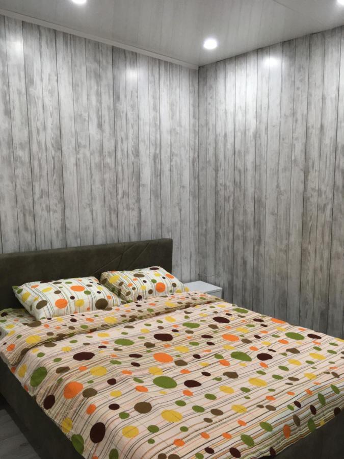 Splav Guest Hause Gusar Hotel เบลเกรด ภายนอก รูปภาพ