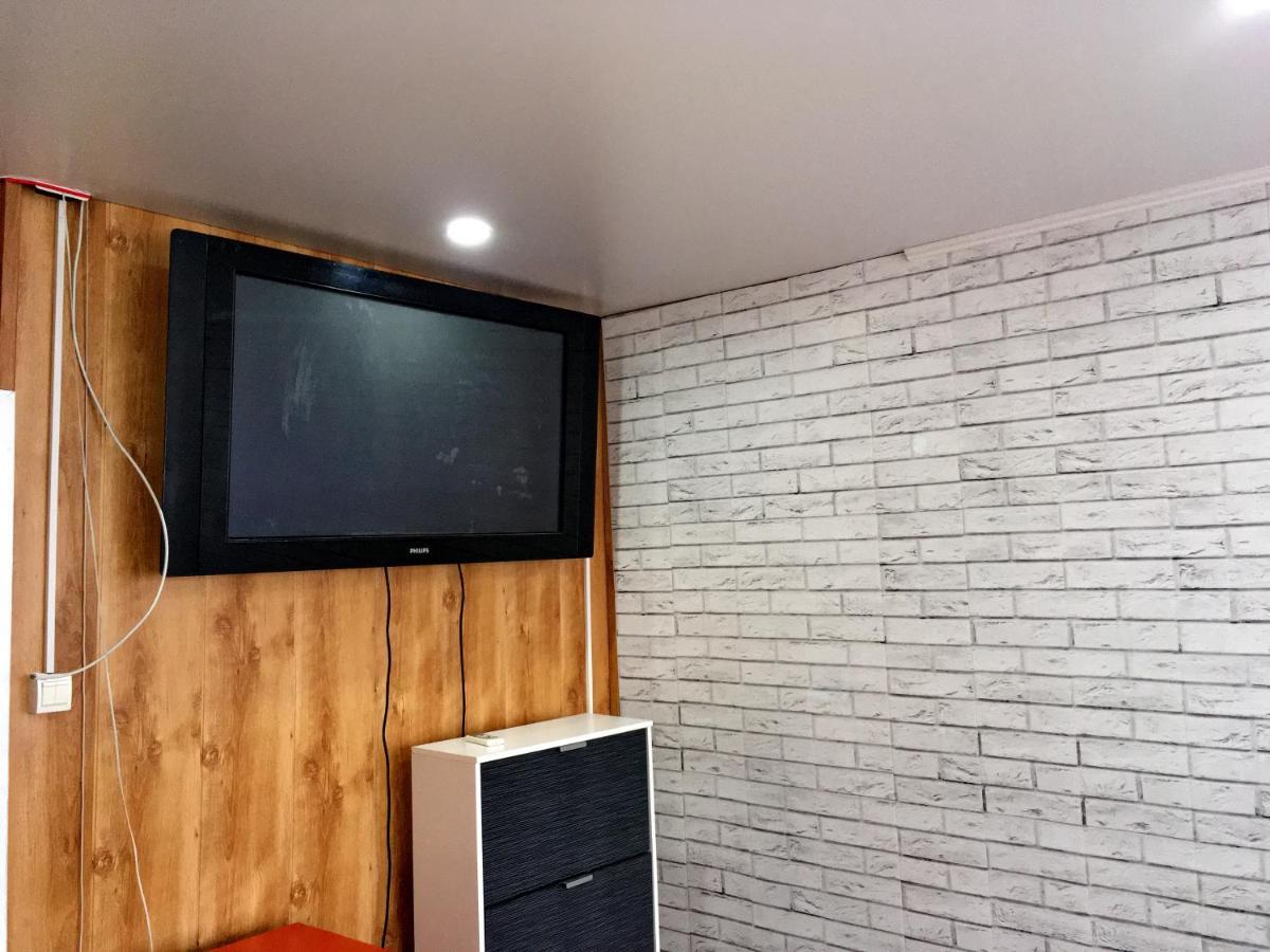 Splav Guest Hause Gusar Hotel เบลเกรด ภายนอก รูปภาพ